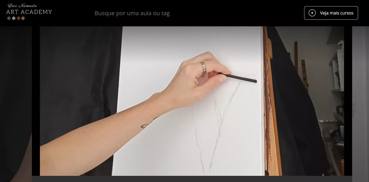 Área de membros da Art Academy, com a lista de aulas